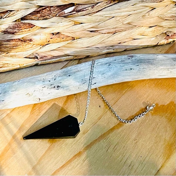 Black obsidian dowsing pendulum - Picture 2 of 7